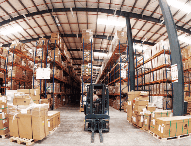 Mooneh Warehousing & Logistics